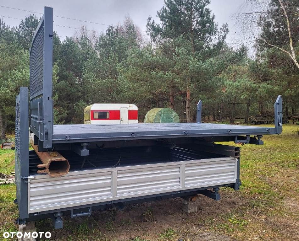 Kiper wywrot Nissan Cabstar Atleon Iveco Daily dostawczak Nissan Ducato Mercedes Ford Mascot - 3