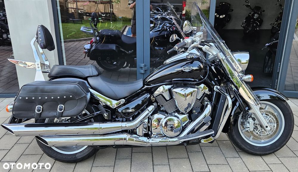 Suzuki Intruder - 19
