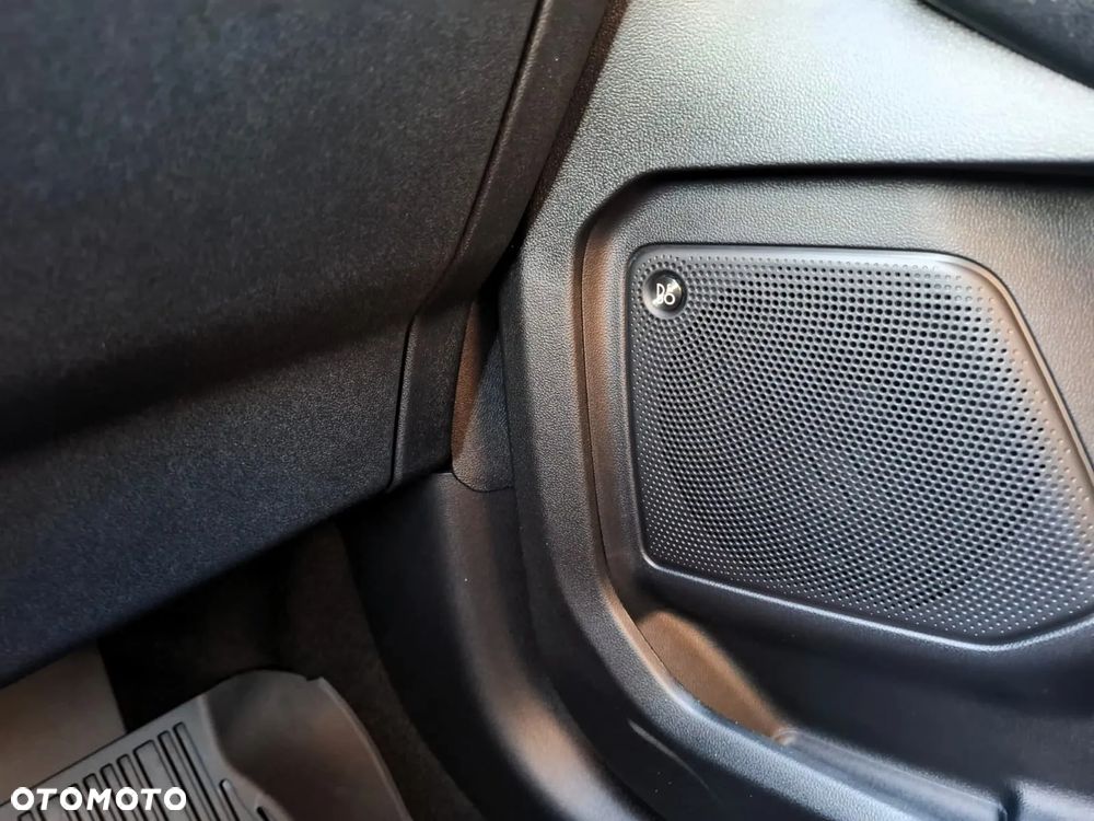 Ford Kuga 2.5 FHEV AWD Sound Edition eCVT - 26
