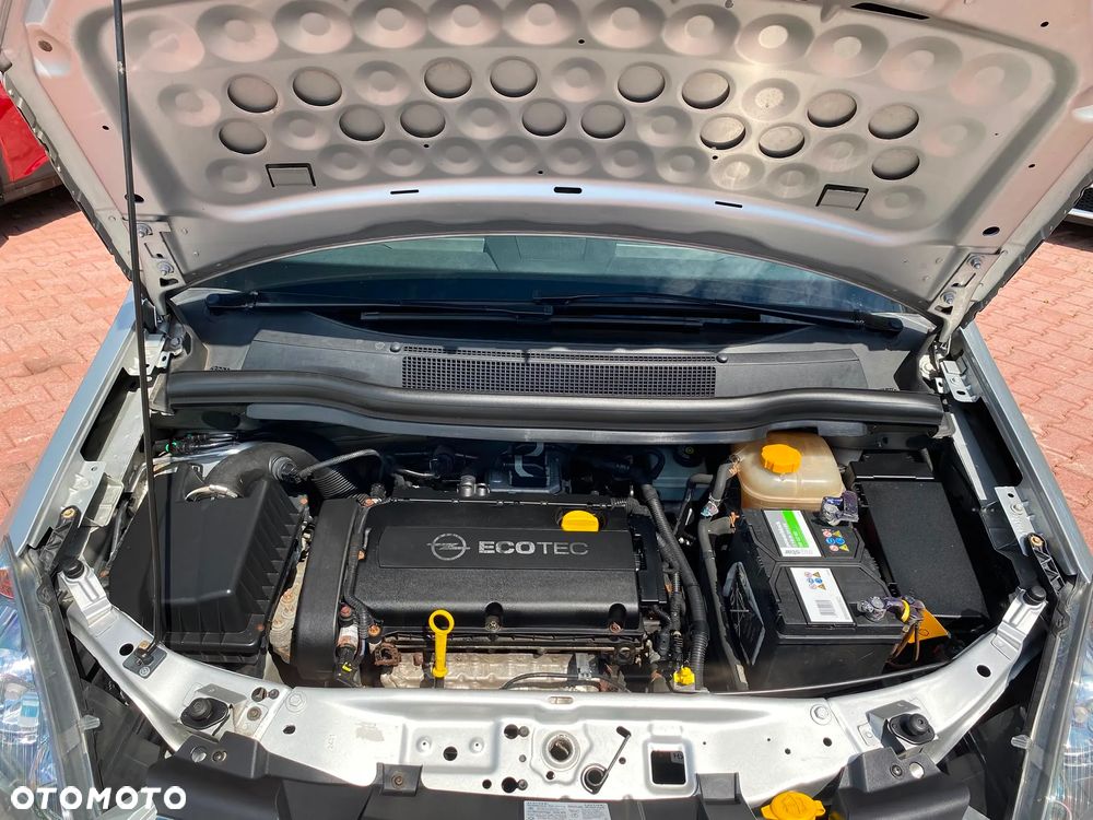 Opel Zafira 1.6 ECOFLEX Design Edition - 9