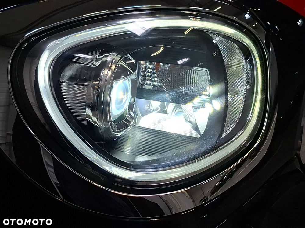 MINI John Cooper Works - 22