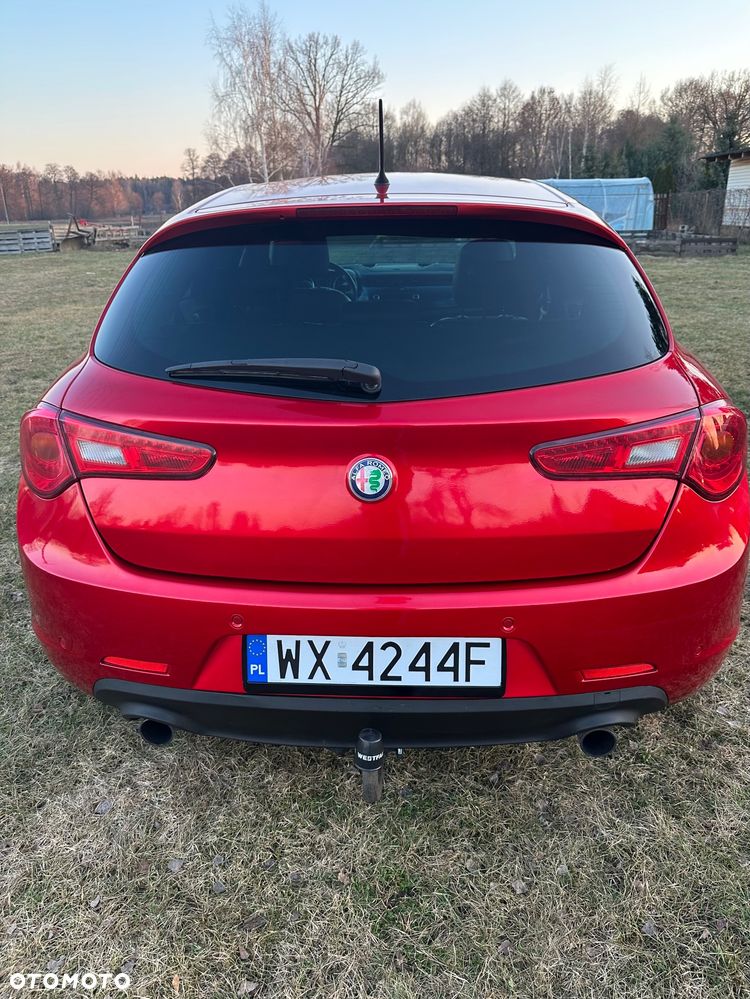 Alfa Romeo Giulietta 1.8 TBi 16V Quadrifoglio Verde - 4