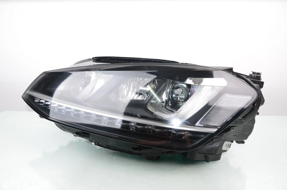 VW TOURAN 2 1T1941751G BI-XENON+LED Prawy Przedni Oryginał - 1