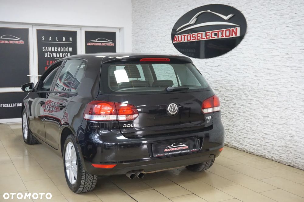 Volkswagen Golf 2.0 TDI Highline - 6