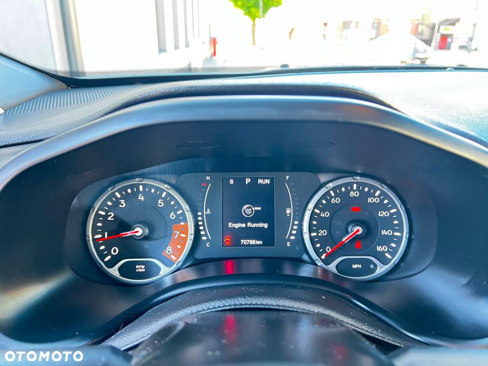 Jeep Renegade - 11