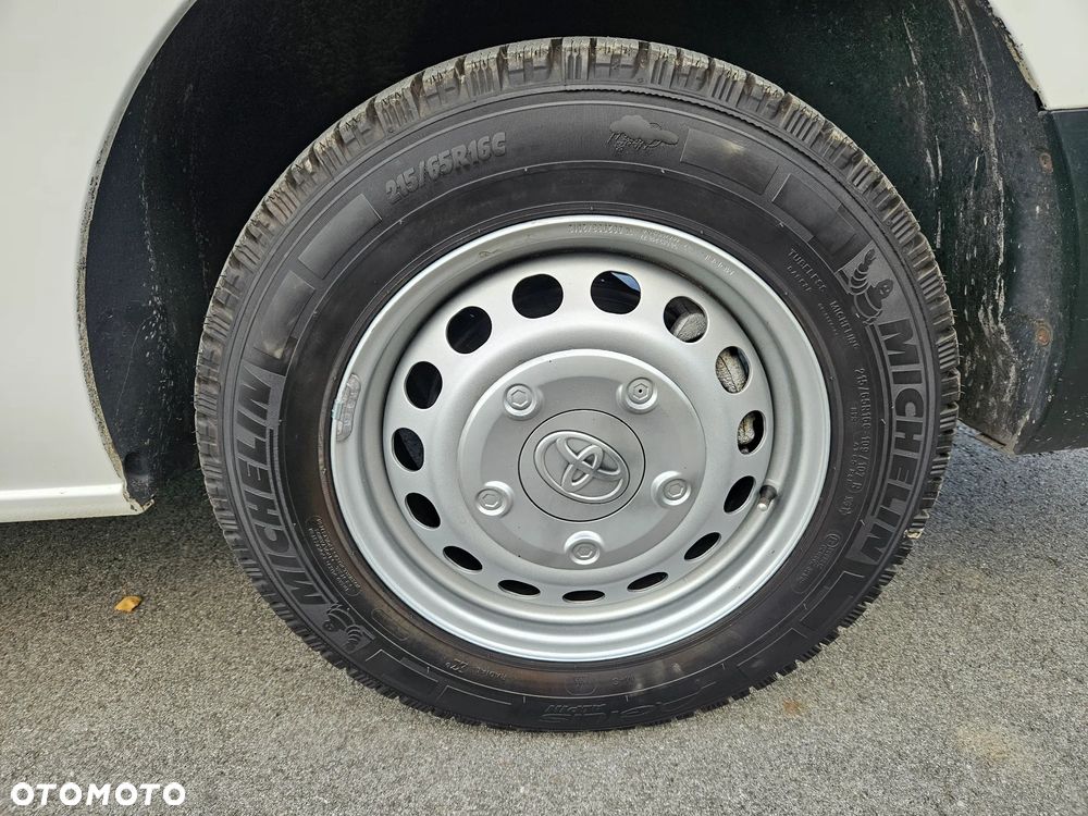 Toyota Proace - 38