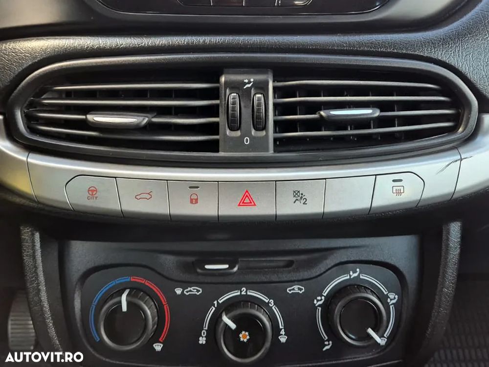 Fiat Tipo 1.3 Mjet Pop - 23