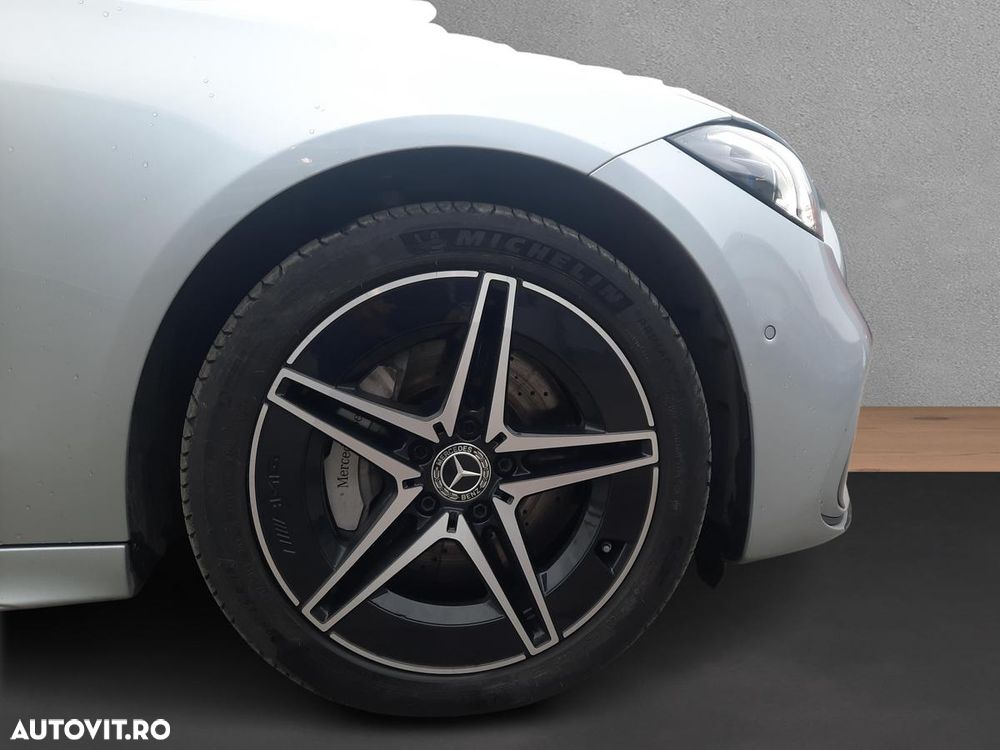 Mercedes-Benz C 300 PHEV - 16