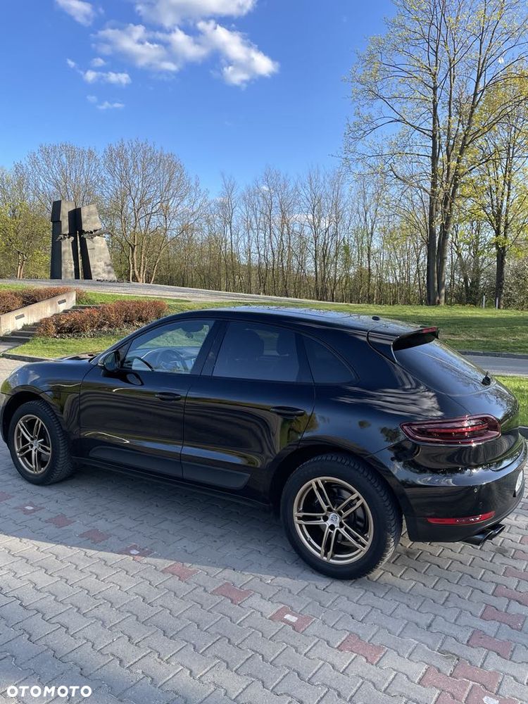 Porsche Macan - 13