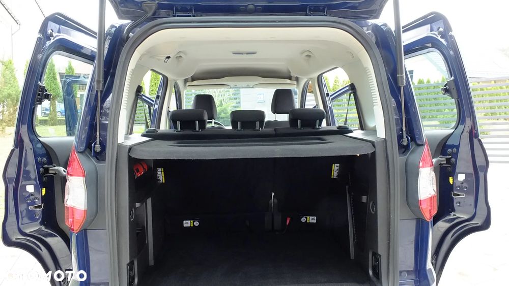 Ford Tourneo Courier 1.0 EcoBoost Trend - 17