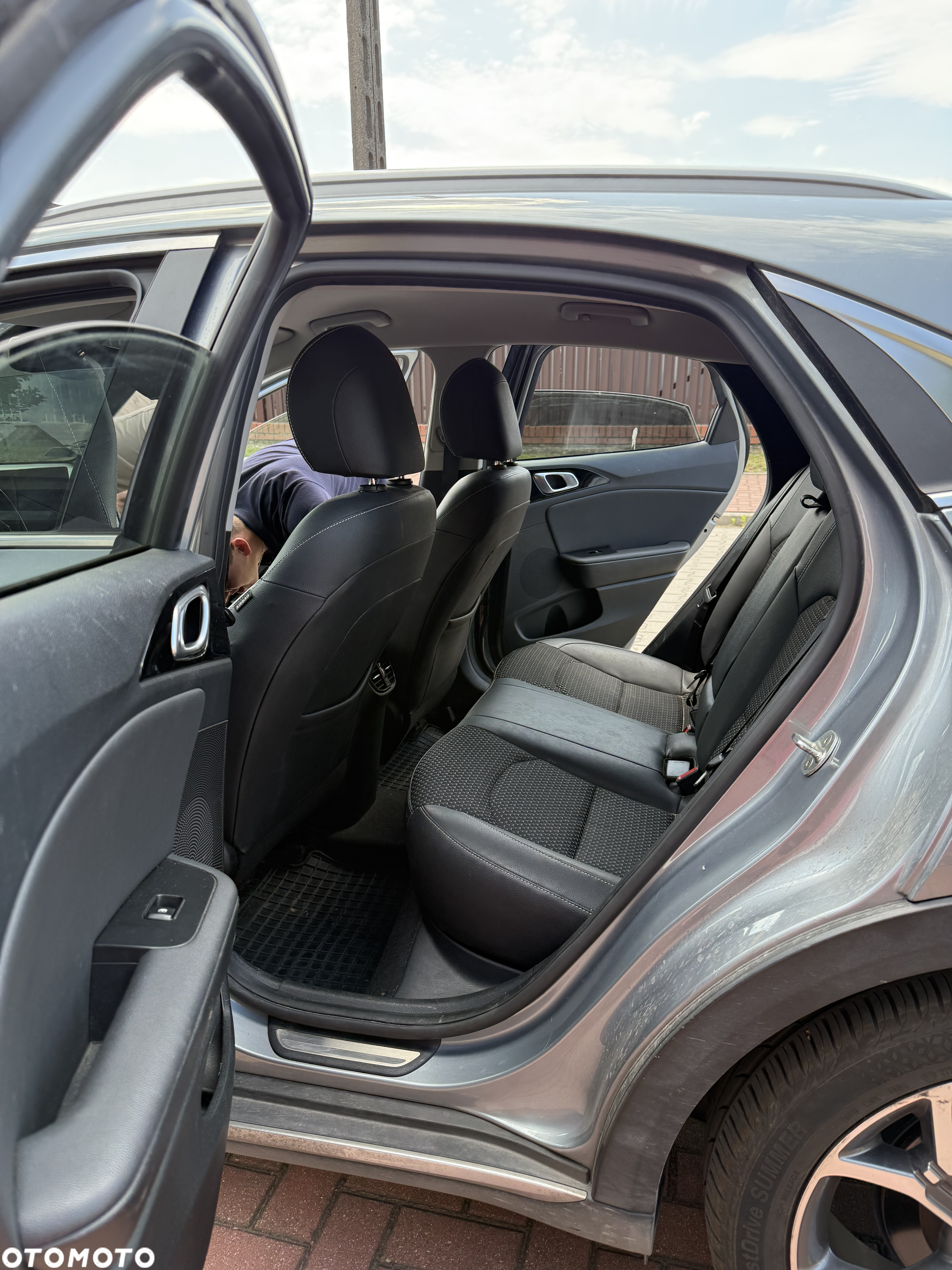 Kia XCeed 1.4 T-GDI L - 9