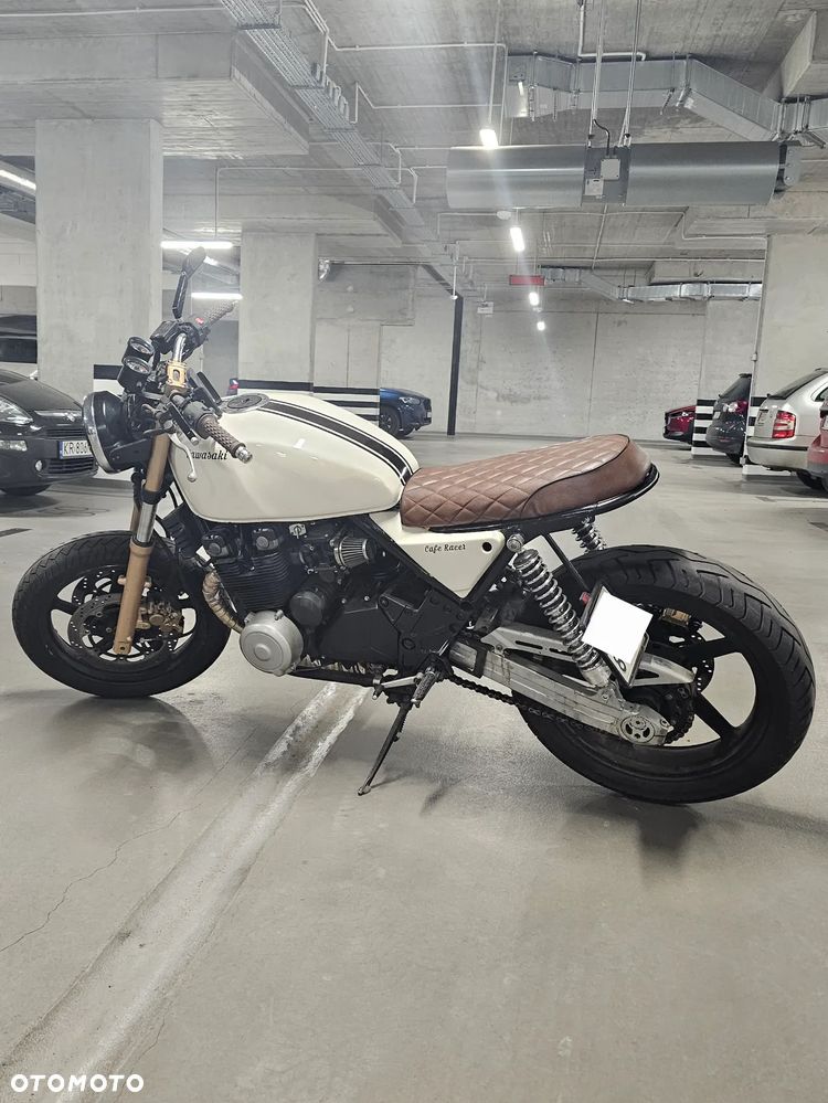 Kawasaki Zephyr - 10