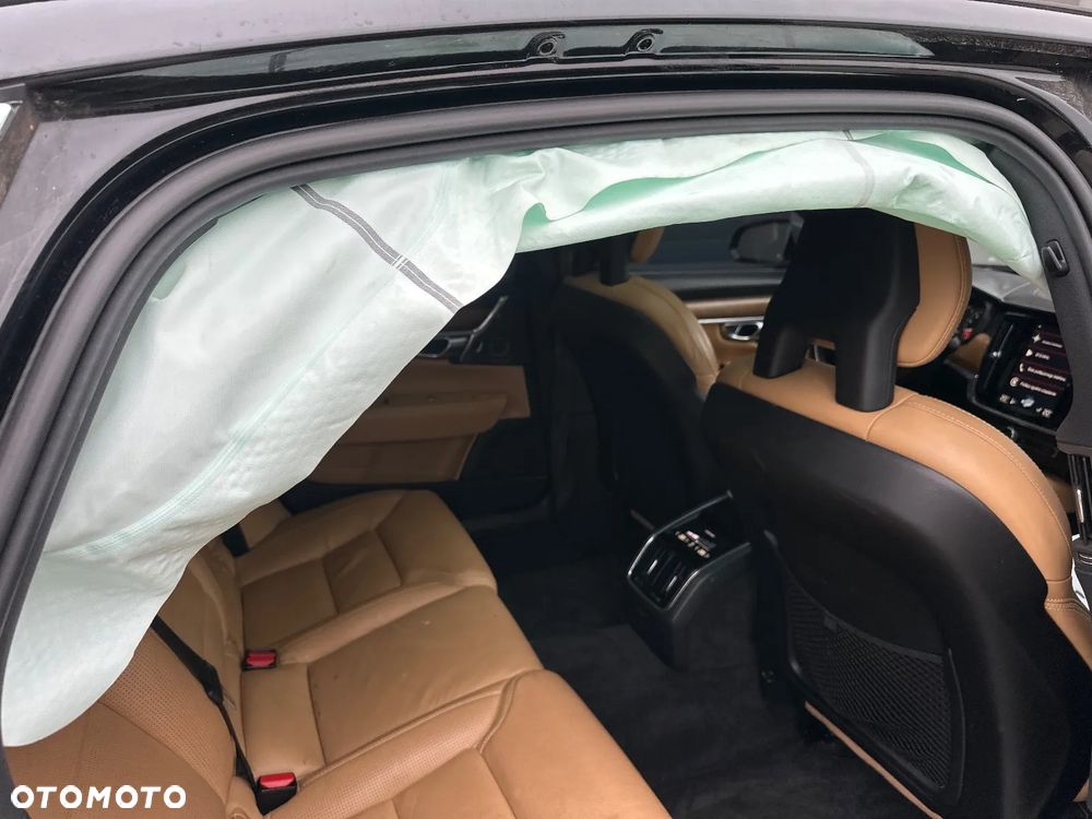 Volvo S90 - 14