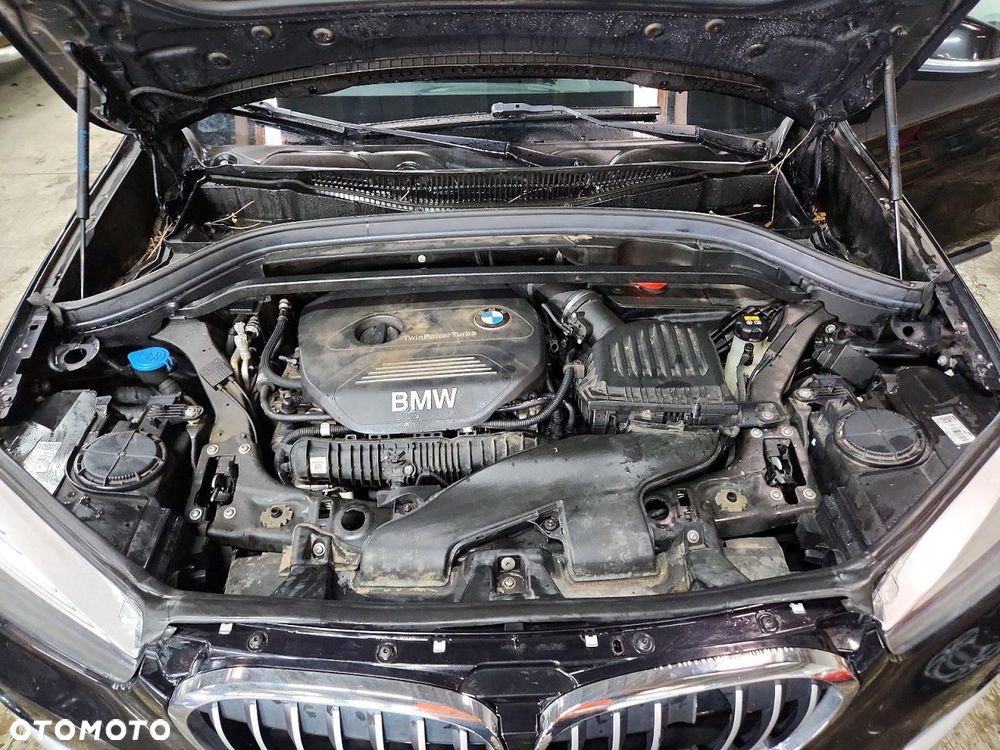 BMW X1 xDrive25i GPF Sport Line - 11