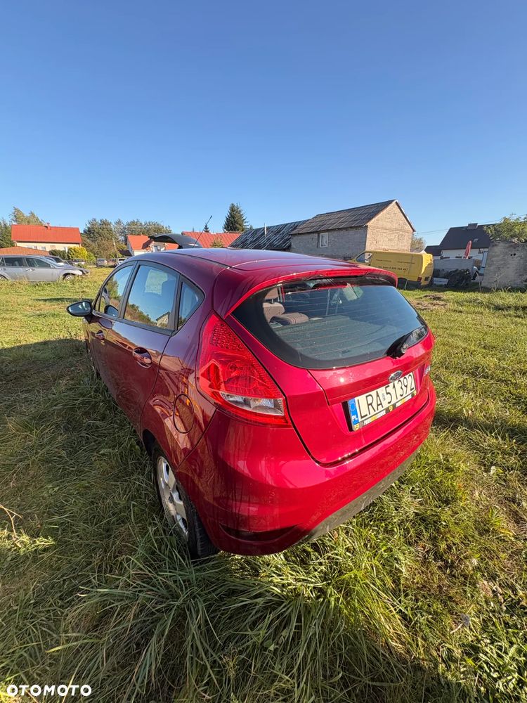 Ford Fiesta 1.6 TDCi Trend - 15