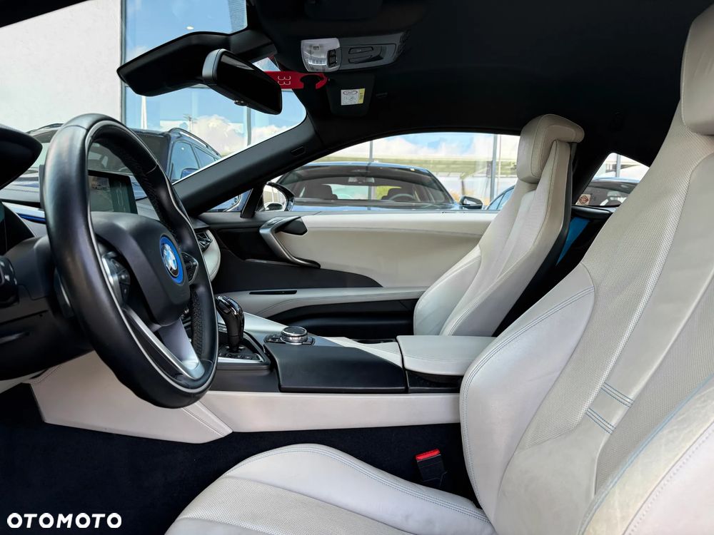 BMW i8 Standard - 25