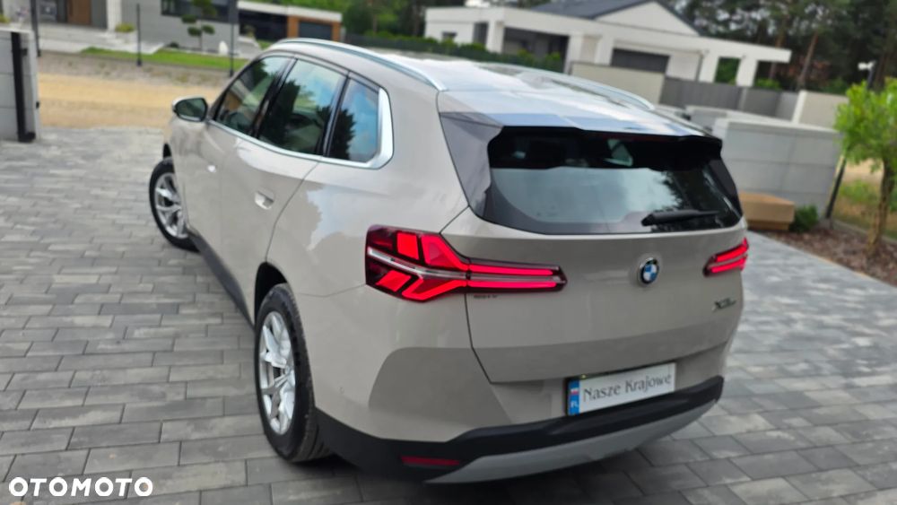 BMW X3 xDrive20 mHEV - 13