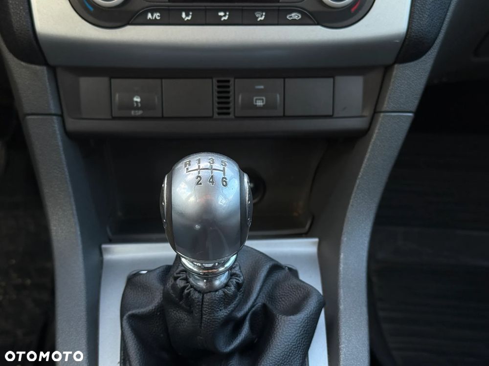 Ford Focus 2.0 TDCi DPF Sport - 10