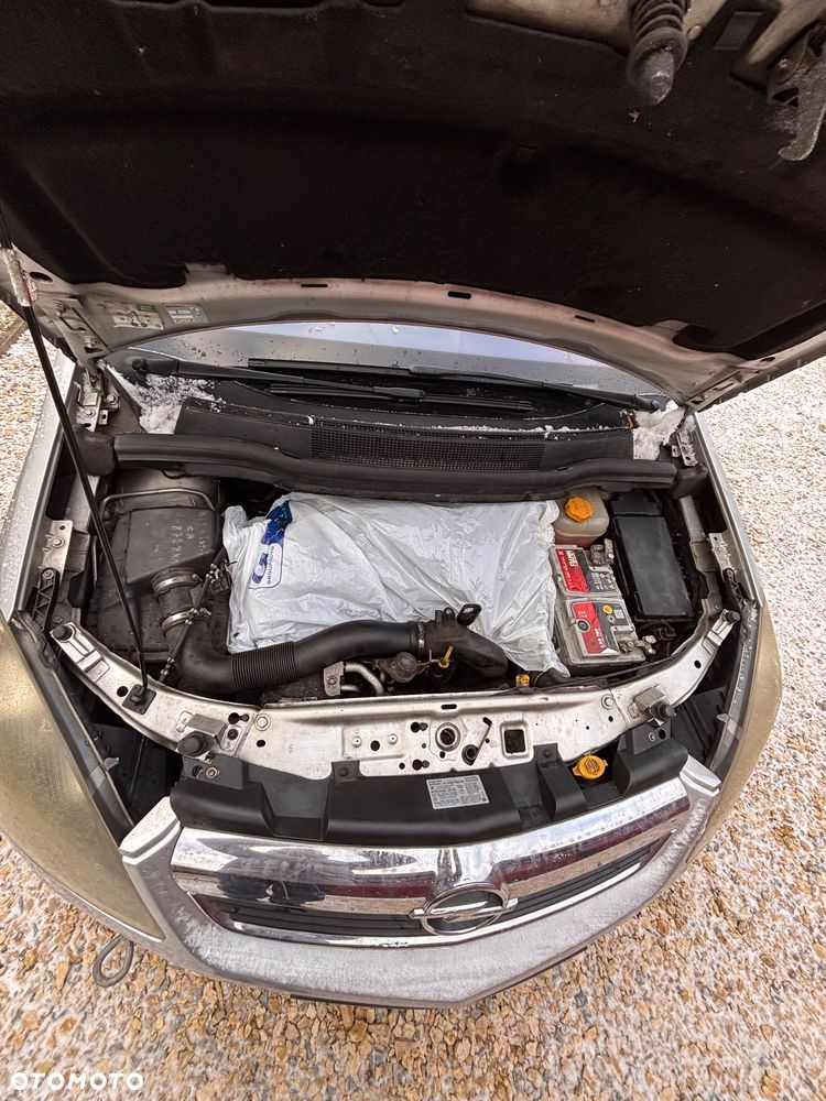 Opel Zafira 1.7 CDTI Cosmo - 22