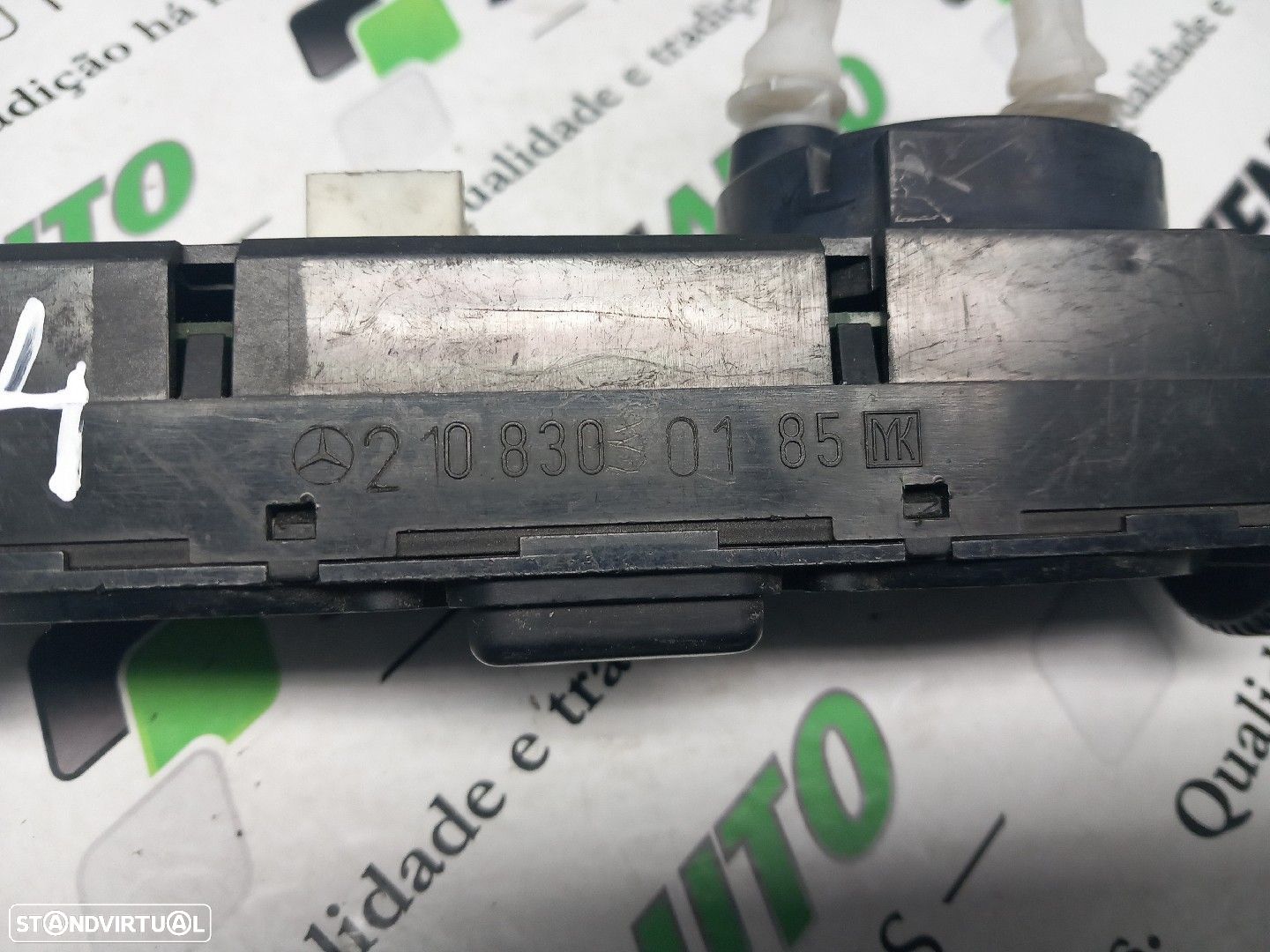 Comando / Botão De Sofagem / Climatronic Mercedes-Benz C-Class (W202) - 1