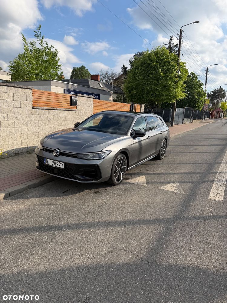 Volkswagen Passat Variant - 10