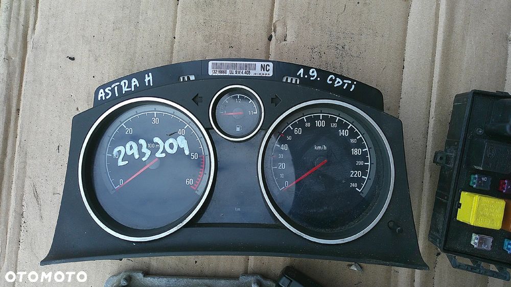 OPEL ASTRA H 1.9 IMMO ZESTAW STARTOWY 55198054 - 9