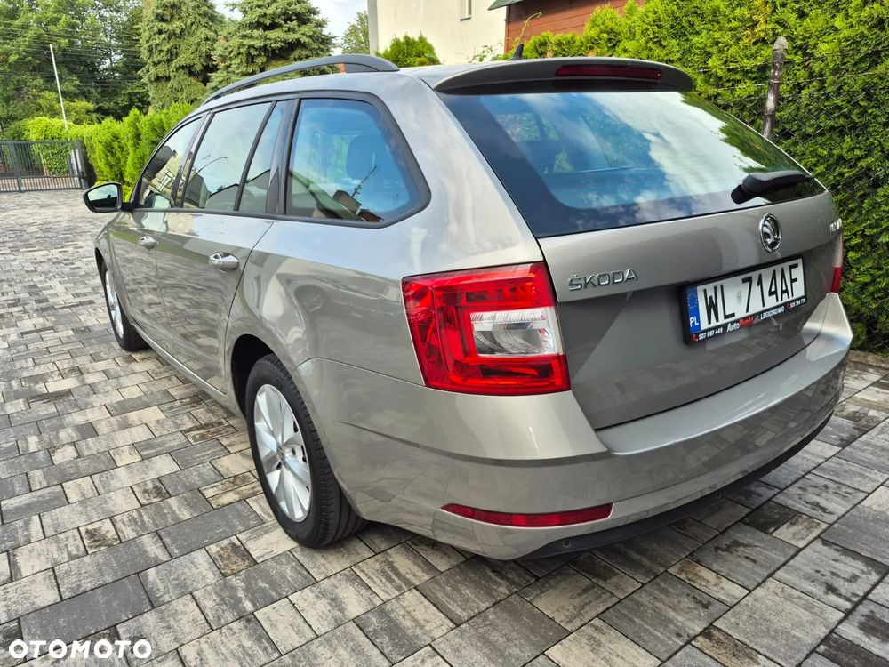 Skoda Octavia 1.4 TSI Joy - 4