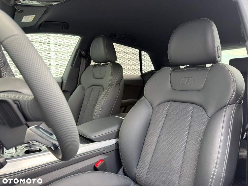Audi Q8 SUV TDI quattro 210 kW tiptronic - 13