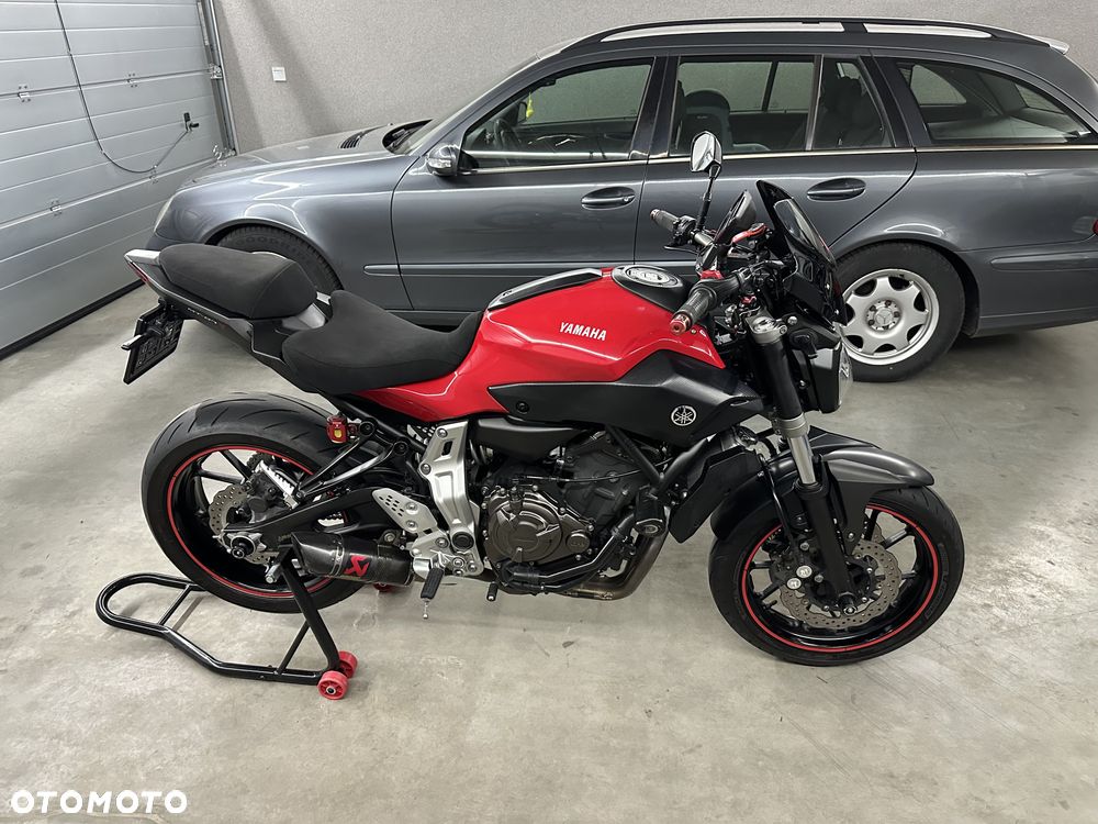 Yamaha MT - 7