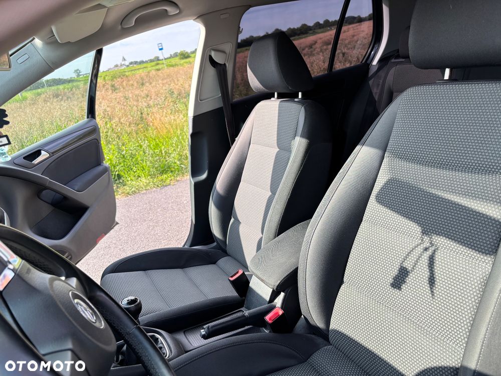 Volkswagen Golf 1.4 TSI Comfortline - 8