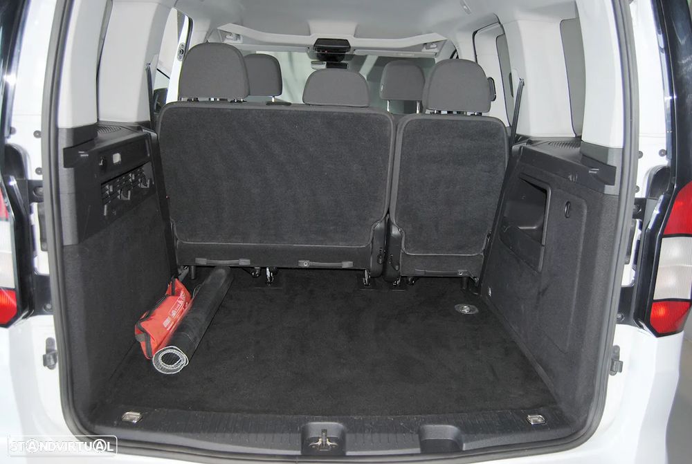 Ford Tourneo Connect 2.0 TDCi Titanium - 16