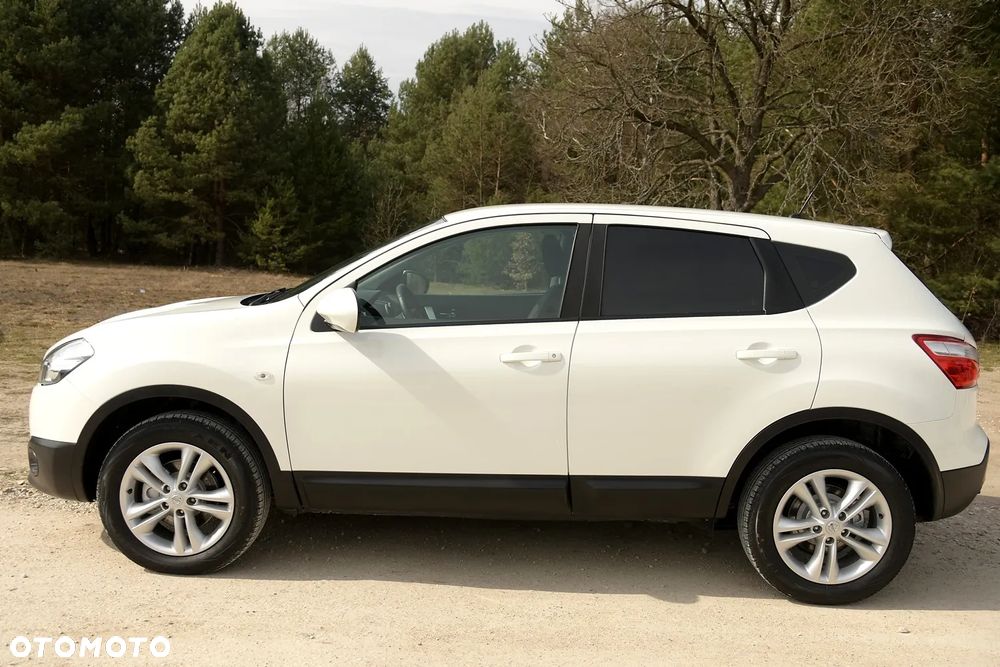 Nissan Qashqai 1.6 visia Start/Stop - 4