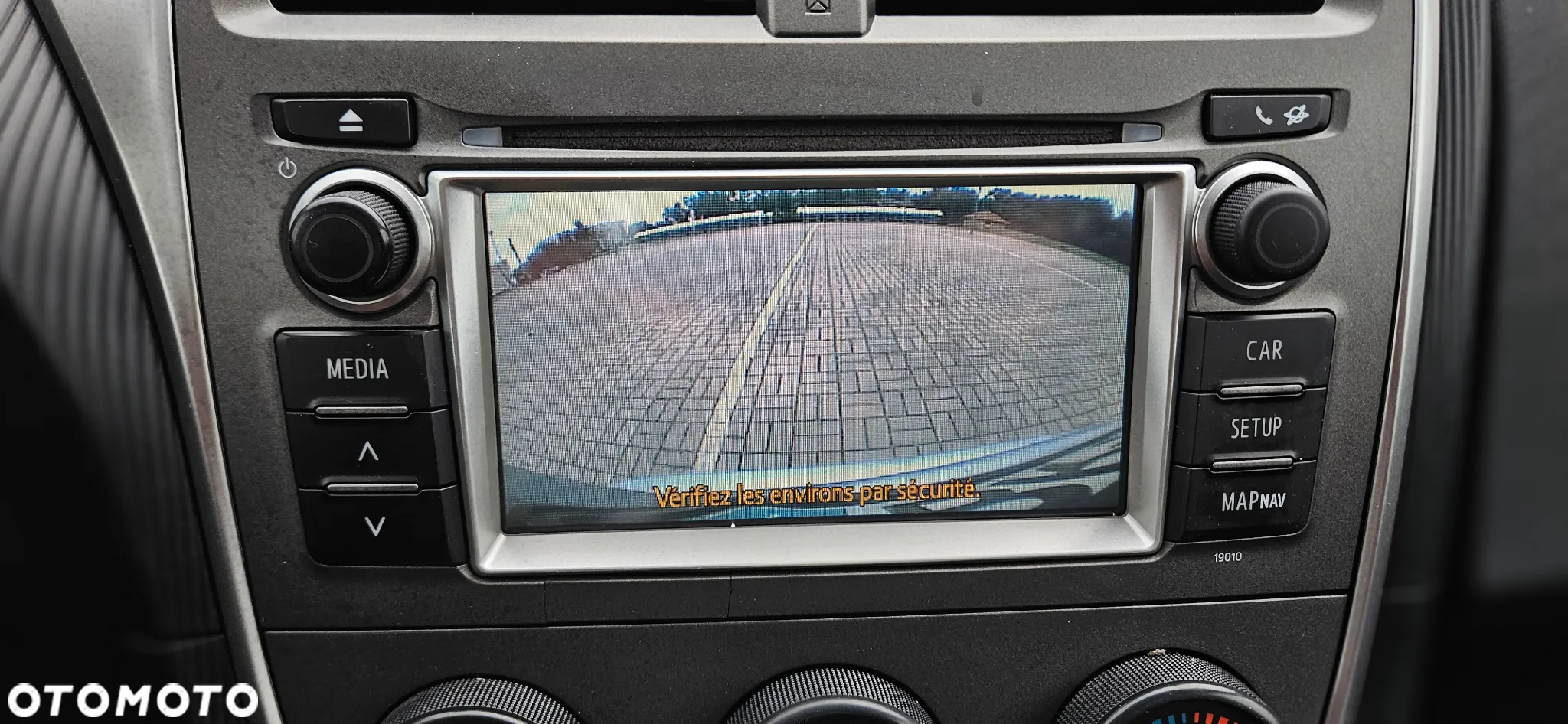 Toyota Verso S 1.4 D-4D Premium - 14