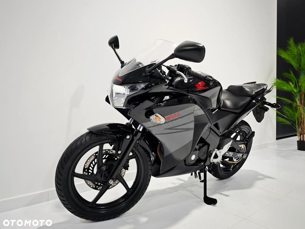 Honda CBR - 4