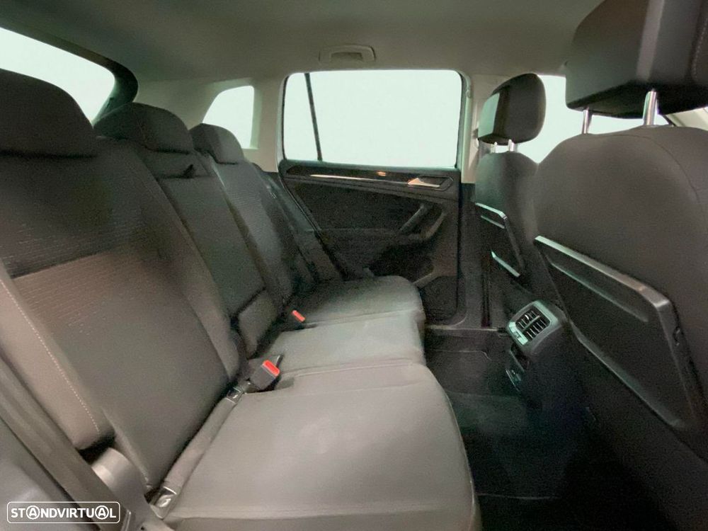VW Tiguan - 21