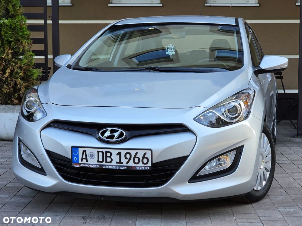 Hyundai i30 1.4 Comfort - 1
