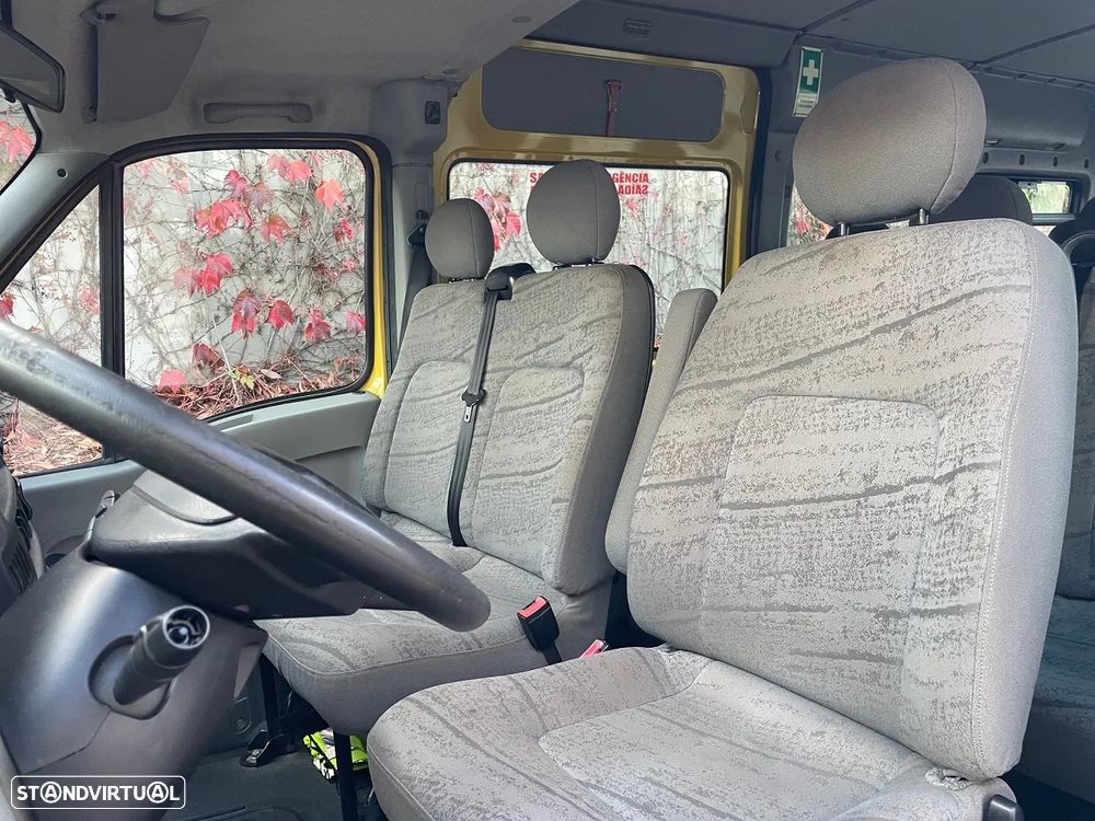 Renault Master 2.5 DCi 120HP MiniBus 16L - 16