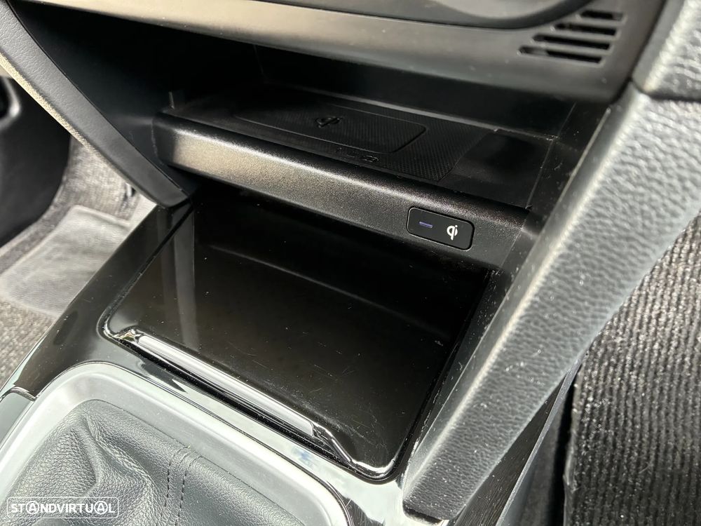 Kia XCeed 1.6 CRDi Tech - 17
