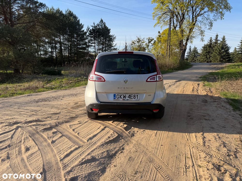 Renault Scenic 1.9 dCi Privilege - 7