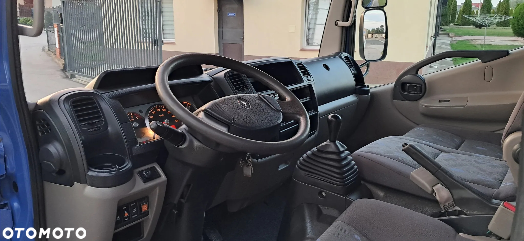 Renault Maxity 130.35 - 30