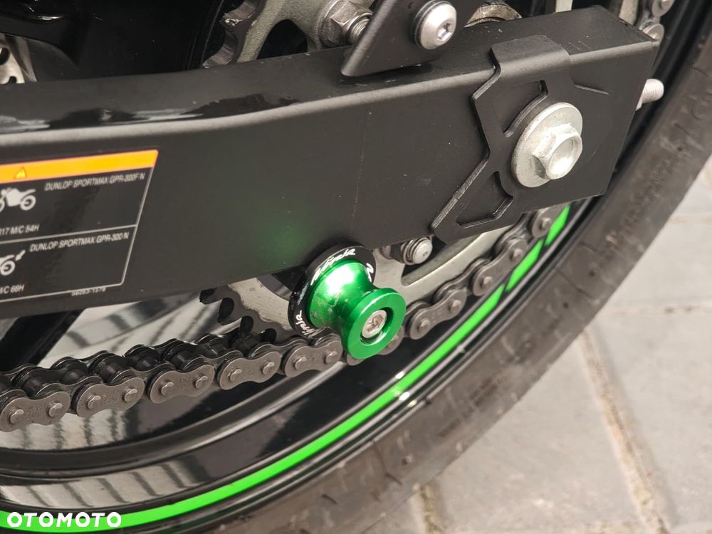 Kawasaki Ninja 500 - 16