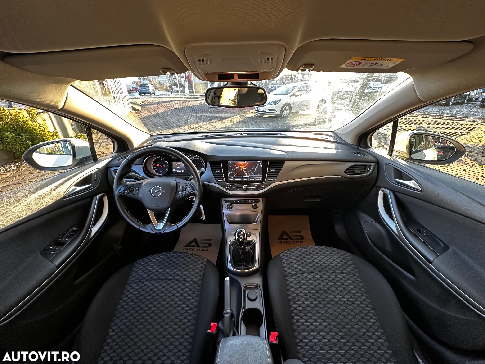 Opel Astra 1.6 D (CDTI) Sports Tourer Business - 18