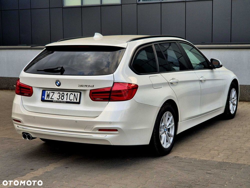 BMW Seria 3 320d - 13