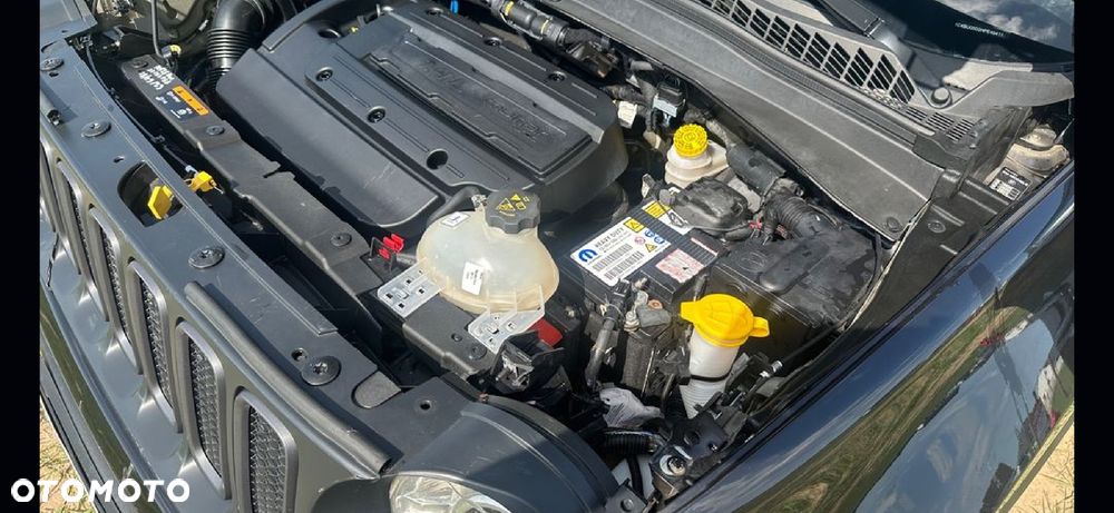 Jeep Renegade 1.4 MultiAir DSG Business Line - 31