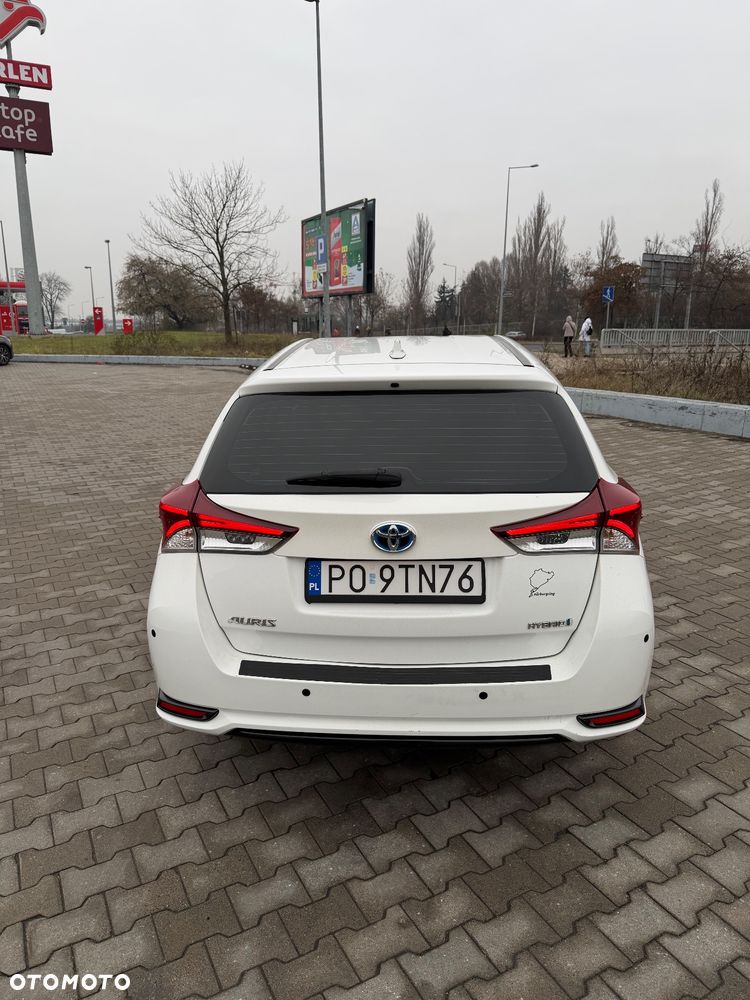 Toyota Auris Hybrid 135 Active - 5