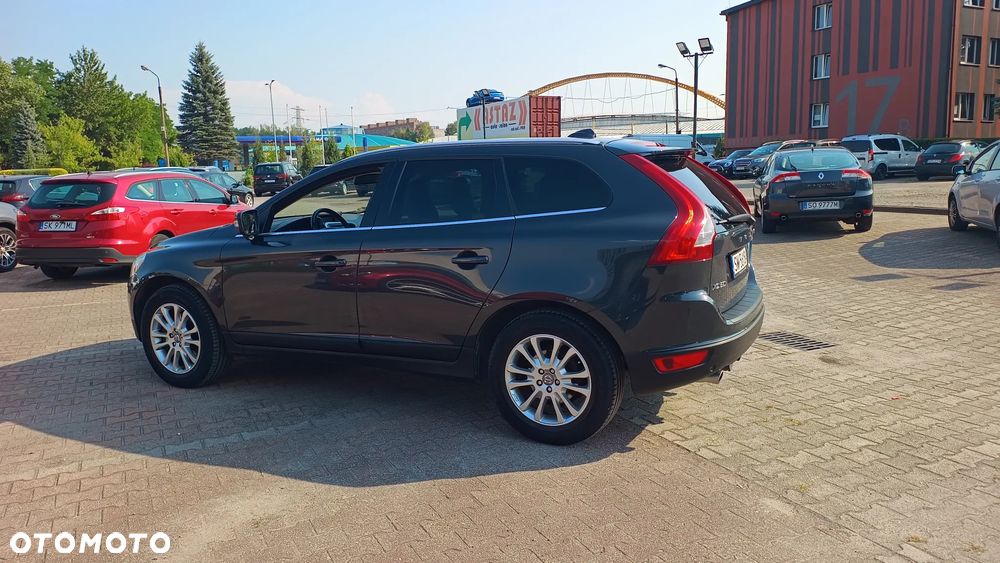 Volvo XC 60 D5 AWD Summum - 18