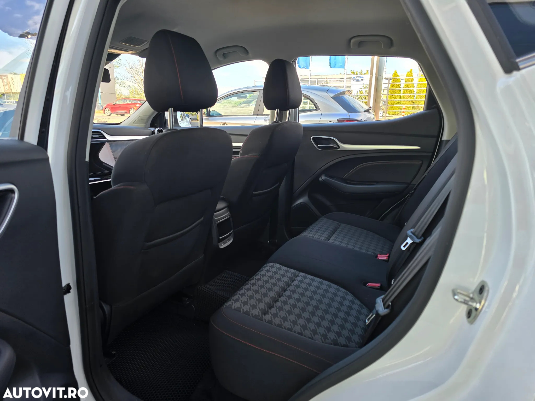 MG ZS 1.5 GSL 5MT Excite - 15