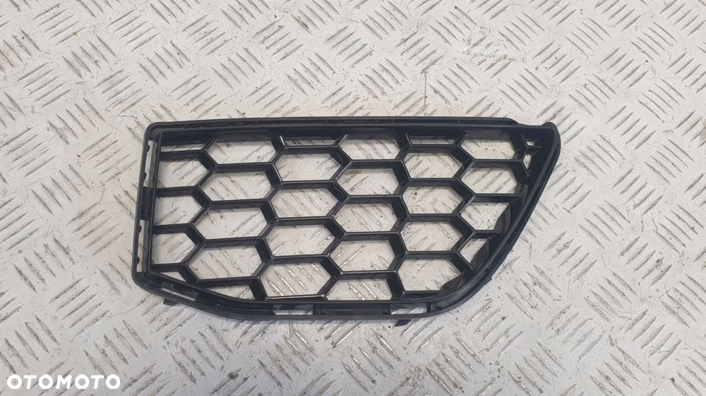 bmw x3m f97 kratka zderzaka przód prawa 8065194 - 1