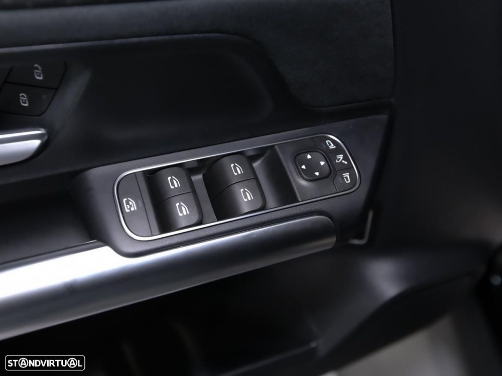 Mercedes-Benz EQA 350 4Matic AMG Line - 15