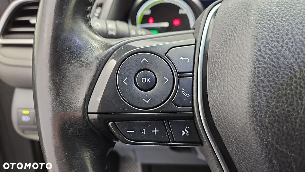 Toyota Camry 2.5 Hybrid Comfort CVT - 17